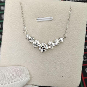 สร้อยคอเงินแท้ 925 ประดับมอสซาไนต์รูปหัวใจ ดีไซน์หรูหรา คลาสสิก ทันสมัย พร้อมจี้เงินเส้นเล็ก สวยงาม เหมาะเป็นของขวัญ - Product Image 4