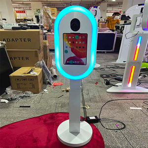 Espejo Mágico Plegable con Soporte, Cabina de Fotos con Impresión Instantánea, Tamaño Personalizable, Alquiler para Bodas y Fiestas, Tecnología Yuanda - Product Image 1