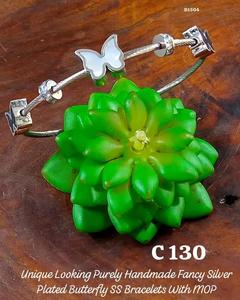 กำไลข้อมือโลหะผสมแบบลูกปัด ประดับด้วยพลอยหลากสีดำธรรมชาติ รุ่นลูกปัดมุกสำหรับคู่รัก ปรับขนาดได้ - Product Image 4