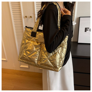 Large Capacity Quilted Puffer <b>Tote</b> Shoulder Bags Waterproof Women's Pearl <b>Nylon</b> Zipper Autumn Handheld Shopping Bag - Product Image 6