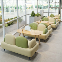Moderner Kommerzieller Freizeitsessel Gepolstertes Sofa Holzbankett Café Kaffee-Möbel Esstisch Stühle Set