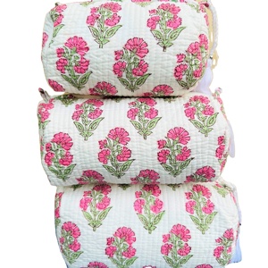 Low MOQ Women's Eco-Friendly Vintage Fashion Customized Hand Block Printed Quilted Zipper Cotton Fabric for <b>Bag</b> - Product Image 1