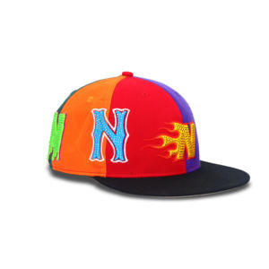 Gorra Ajustada de 6 Paneles con Visera Plana Redonda Personalizada de TCAP China, con Pedrería - Product Image 4