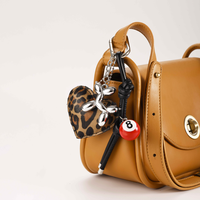 EDGE Charm de sac à main pour femme, mignon, imprimé léopard, avec cœur, nœud coloré et cordon, style doux