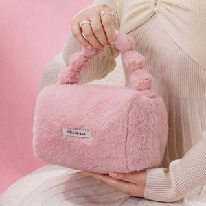 Sac à maquillage en fausse fourrure de lapin couleur bonbon pour l'automne et l'hiver, sac à main portable mignon rose en peluche, sac fourre-tout pour femme - Product Image 2