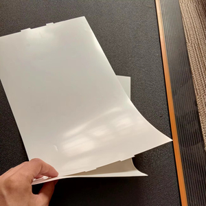 Rollo de Película Reflectante de Policarbonato Blanco con Retroiluminación LED de 5 mm/8 mm, Pantalla Óptica LCD para Computadora, Corte y Procesamiento Personalizados, Guangdong - Product Image 1