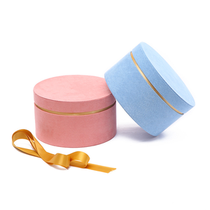 Cylindre rond en <span class=keywords><strong>daim</strong></span> avec ruban, 50 pièces, boîte-cadeau de luxe en carton, pour <span class=keywords><strong>bonbons</strong></span> de mariage, demoiselle d'honneur, vente en gros - Product Image 2