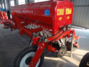 Semoir à <span class=keywords><strong>blé</strong></span> tracté 24 rangs haute efficacité pour céréales, <span class=keywords><strong>blé</strong></span>, soja – Machine agricole sortie d'usine - Product Image 4