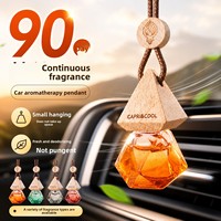 Nouveau diffuseur de parfum pour voiture, pendentif désodorisant, ornement suspendu à l'huile essentielle pour l'arôme intérieur, élimination des odeurs, parfum longue durée 90 jours