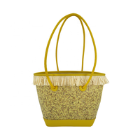 Sac fourre-tout personnalisable OUVERIE en cuir PU et cuir végétal avec pochette intérieure amovible à franges en raphia et fleurs ouvertes, avec fonction de positionnement GPS