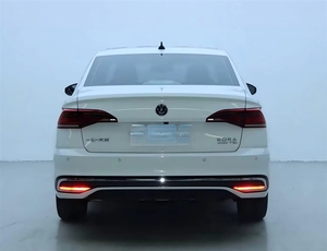Volkswagen Bora Usato 2024 - Offerta Imperdibile! 85KW 200 Nm Automatico Guida a Sinistra R16 Interni Scuri Spazioso 5 Posti - Product Image 6