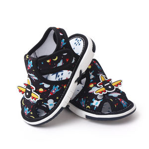 1-2세 아동용 비행기 디자인 여름 삑삑이 샌들 유아 신발 - Product Image 2