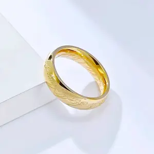 SC 봄 여름 뜨거운 판매 반지 무색 스테인레스 스틸 반지 커플을위한 절묘한 새겨진 반지