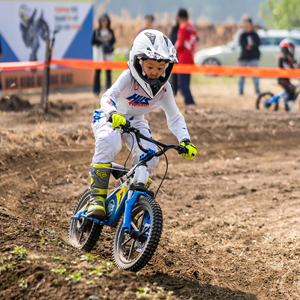 Bicicleta Eléctrica de Equilibrio para Niños 2026, MTB de 12/16 Pulgadas, Motor de 653KW, Batería de Litio, Frenos Hidráulicos, Aleación de Aluminio, 3-15 Años, V2 - Product Image 5