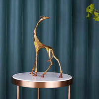 SANLOREN usine directe en gros décoration de la maison moderne luxe or sika cerf ornement pour décor de bureau 22.5x7x43cm