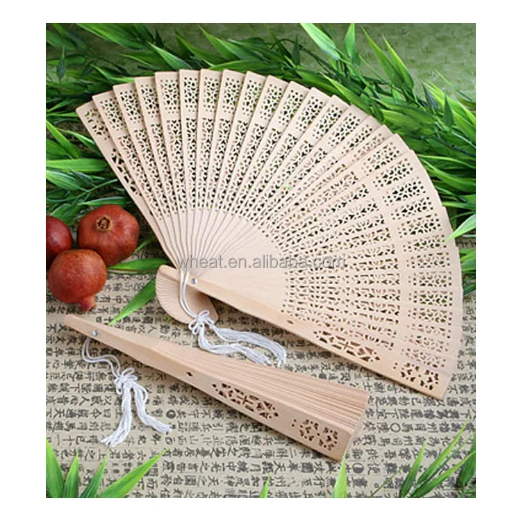 China Factory Luxurious Popular Party Souvenir Giveaways Personalized Logo Sandalwood Fan Wedding Gift
