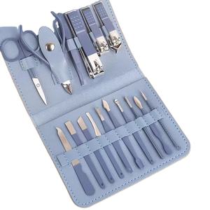 Ensemble de soins des ongles professionnel 16 pièces en acier inoxydable de haute qualité manucure et pédicure étui de beauté inclus pour hommes - Product Image 2