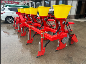 Semoir à maïs plat monté sur tracteur à 6 rangs à haute productivité avec grand réservoir d'engrais / Machine de plantation de semences agricoles sécurisée - Product Image 2
