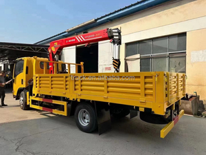 2024 sıcak satış 4*2 lhd ISUZU vinç kamyon monte SANY 3.2ton düz bomlu vinç SPS8000 rusya için - Product Image 4