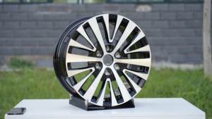 Jantes en alliage d'aluminium forgées polies de haute qualité, style luxe, multi-rayons, monobloc, 5x112 5x114.3 5x120 pour voiture de tourisme - Product Image 3