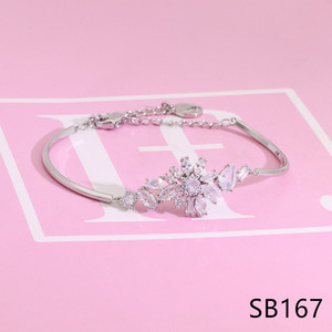 Bracelets en cristal élégants et ajustables, nouveaux bracelets à fleurs pour femmes, <span class=keywords><strong>bijoux</strong></span> cadeau pour fête d'anniversaire - Product Image 6