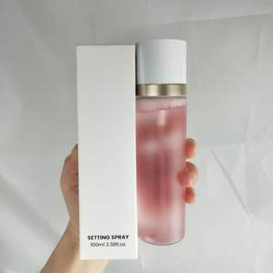 Spray Fijador de Maquillaje de Larga Duración, Color Rosa, con Extracto de Plantas Naturales, Hidratante - Product Image 4