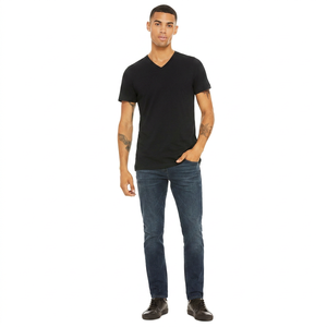 T-shirt uni personnalisé avec logo en gros, 100 % coton, T-shirt d'été, T-shirt oversize à col en V - Product Image 1