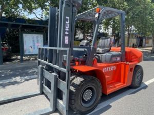 Montacargas Diésel Anhui Heli de 5, 6, 7, 8 y 9 Toneladas, Montacargas Diésel con Cabina, Montacargas de la Mejor Calidad con Neumáticos Sólidos - Product Image 4