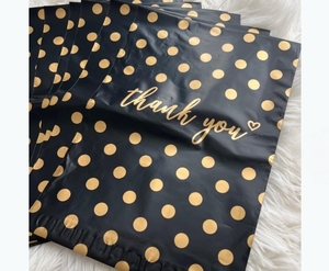 Paquete de 100 Sobres de Poliéster Dorados con Puntos de 10x13 Pulgadas, Bolsas de Envío Gruesas Autoadhesivas para Ropa, Envío en 2 Días, Entrega en 5 Días - Product Image 1