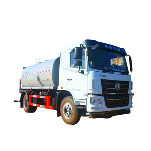 Dongfeng Huashen 14 carré arroseur vert diesel dépoussiéreur <span class=keywords><strong>voiture</strong></span> avec boîte <span class=keywords><strong>de</strong></span> vitesses manuelle nouvelles conditions - Product Image 1