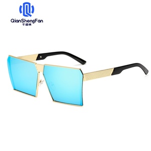 Gafas de Sol Cuadradas de Metal con Protección UV para Fotografía Urbana Europea y Americana, Protección Ocular de Moda Transfronteriza - Product Image 5