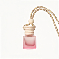 Bouteille diffuseur de parfum en verre carrée épaisse de 8 ml à suspendre pour voiture, ornement désodorisant pour rétroviseur de voiture - Meilleures ventes