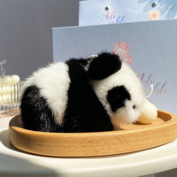 Porte-clés Panda Rouge en Fourrure de Vison – Éthique, Doux, Brillant, Adorable, 13CM, Cadeau Quatre Saisons