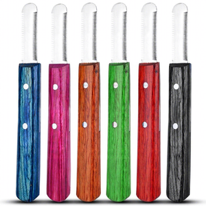 Ensemble de ciseaux et brosse de toilettage pour animaux de compagnie en acier inoxydable, écologiques et luxueux - Product Image 1