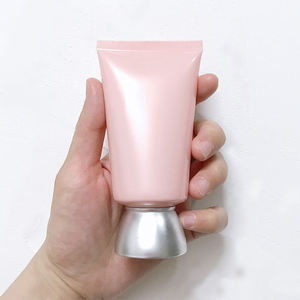 2 Oz Losion Lembut Merah Muda Romantis, 2 Oz Tabung Kosmetik Pembersih Wajah, Krim Remas - Product Image 2