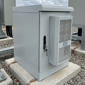 IP55 IP65 Étanche Data Center Réseau Cabinet 15U 18U 22U 32U 27U 42U Extérieur Solaire Puissance Telecom <span class=keywords><strong>Serveur</strong></span> Rack Climatisation - Product Image 1