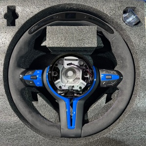 Volante de Cuero Real con Decoración Azul LED para <span class=keywords><strong>BMW</strong></span> M3 M4 F80 F82 E90 E91 E60 X5 F15 X6 F16 F10 F30 F32 F36 <span class=keywords><strong>F60</strong></span> - Product Image 1