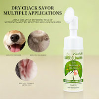 Vente en gros de shampooing sec sans rinçage Nice Kiki avec brosse en silicone pour chiens et chats, hydratant, nettoyage en profondeur, soin des pattes