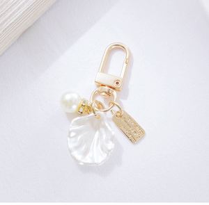 Gold Metal Letter <b>Shell</b> Conch Pearl Keychain Cute Heart Ornament Charm Women Girl Fashion Key Ring Trinket Bag Accessories - Product Image 2