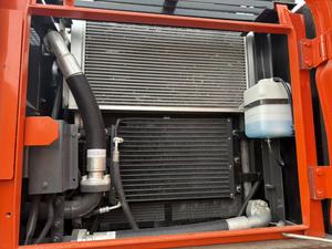 765 horas de trabajo. Excavadora Doosan 225 usada con componentes originales completos para trabajos de ingeniería municipal. - Product Image 6