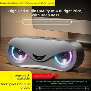 Altavoz Bluetooth Inalámbrico Portátil con Luz LED Intermitente M6, Mini Altavoz Portátil para Regalo - Product Image 1