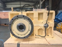 Boîte de vitesses à montage horizontal ZLYJ, boîte de vitesses à arbre parallèle, boîte de vitesses d'extrudeuse ZLYJ-133 pour machine d'extrusion du caoutchouc et du plastique