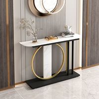 Table console de foyer de luxe légère de style italien avec armoire en marbre pour le salon ou la chambre à coucher.