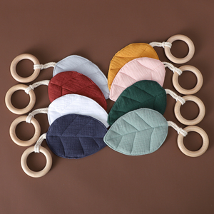 Chupete de hoja de algodón orgánico, mordedor de madera de haya para bebé - Product Image 6