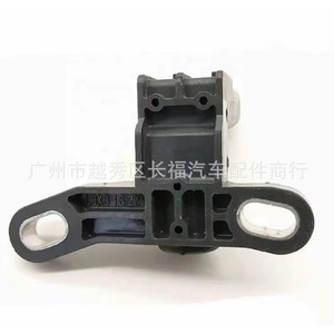 แท่นยึดเครื่องยนต์มาสด้า L3G218221 สำหรับ M3 M6 CX7 อะไหล่ทดแทน - Product Image 1