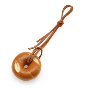 Portachiavi Vintage Classico in Pelle con Cane Bassotto, Accessorio Moschettone in PU Intrecciato, Charm Elegante per Borsa alla Moda - Product Image 3