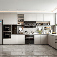 Ensemble de meubles de cuisine modernes en contreplaqué avec armoires de cuisine modulaires intelligentes et personnalisées, plan de travail en marbre et évier, idéal pour appartement