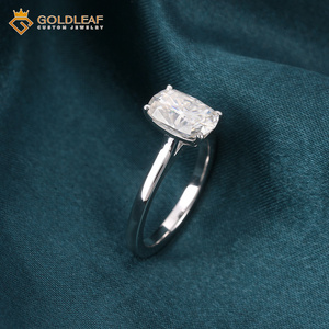 Anillo personalizado de moissanita con corte ovalado de 1-5 quilates, D VVS1, con certificado Goldleaf GRA, en plata de ley 925, para boda y compromiso. - Product Image 3