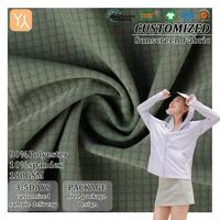 Tissu tricoté en polyester de haute qualité 180 GSM pour vêtements de protection solaire, tissu léger à petits carreaux