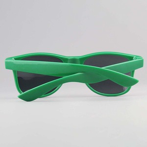 2025 New Cheap UV400 Unisex Full Rim <b>Sunglasses</b> Green Square Frame CE Certified Classic <b>Shades</b> for Parties - Product Image 6
